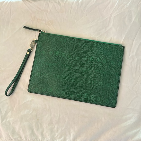 Sophia Tablet Clutch - Picture 1 of 10